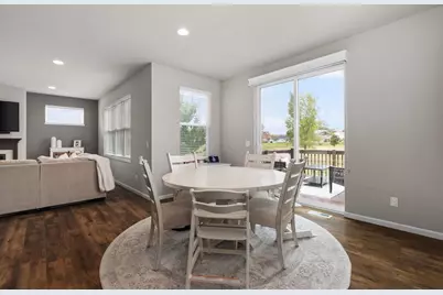 2372 Leopold Way, Sun Prairie, WI 53590 - Photo 13