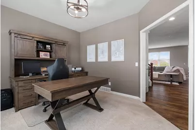 2372 Leopold Way, Sun Prairie, WI 53590 - Photo 19