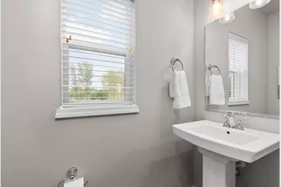 2372 Leopold Way, Sun Prairie, WI 53590 - Photo 15