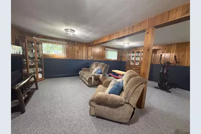 2421 S Dewey Avenue, Beloit, WI 53511 - Photo 21