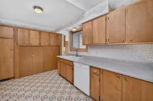 372 E Lincoln St, Oregon, WI 53575 - Photo 9