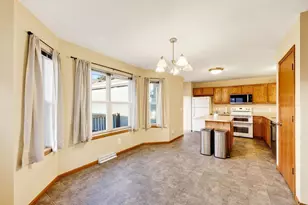 1576 Wild Iris St, Sun Prairie, WI 53590 - Photo 7