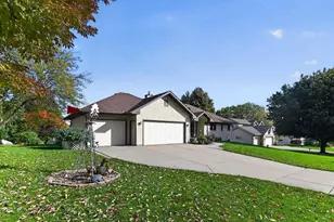 5716 Margate St, Fitchburg, WI 53711 - Photo 3