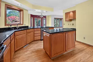 5716 Margate St, Fitchburg, WI 53711 - Photo 37