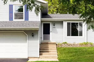2722 Fell Rd, Madison, WI 53713 - Photo 3