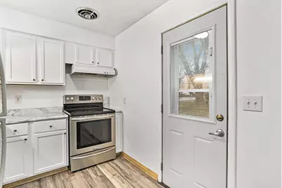 5818 Balsam Road, Madison, WI 53711 - Photo 15