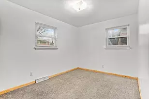 5818 Balsam Rd, Madison, WI 53711 - Photo 21