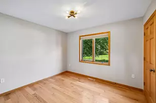 4805 Schneider Dr, Fitchburg, WI 53575 - Photo 19