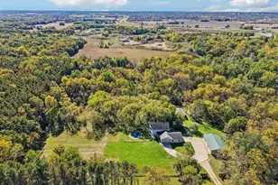 4805 Schneider Dr, Fitchburg, WI 53575 - Photo 43