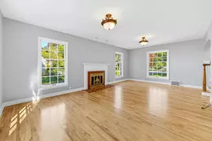 7609 N Boyd Way, Milwaukee, WI 53217 - Photo 5