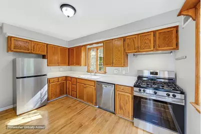 7609 N Boyd Way, Milwaukee, WI 53217 - Photo 11