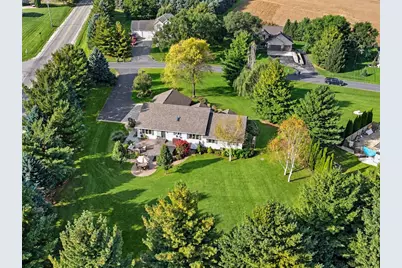 5106 Monarch Circle, Beloit, WI 53511 - Photo 3