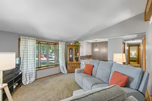 221 14th Ave, Baraboo, WI 53913 - Photo 3