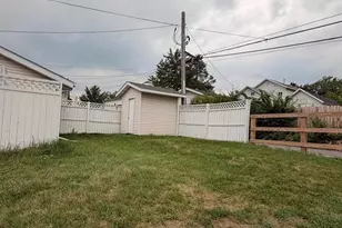102 E Main St, Janesville, WI 53536 - Photo 3