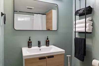 1929 Schlimgen Avenue, Madison, WI 53704 - Photo 13