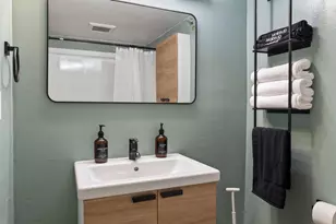 1929 Schlimgen Ave, Madison, WI 53704 - Photo 13
