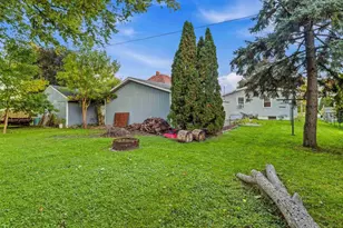 730 S Center St, Beaver Dam, WI 53916 - Photo 25