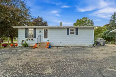 730 S Center Street, Beaver Dam, WI 53916 - Photo 3