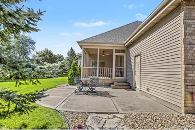 902 Winding Way, Madison, WI 53562 - Photo 7
