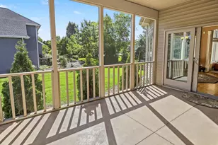 902 Winding Way, Madison, WI 53562 - Photo 27