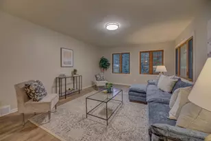 4112 N Galaxy Dr, Janesville, WI 53546 - Photo 9