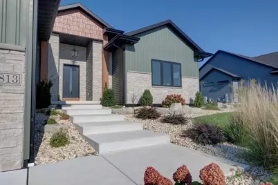 1813 Arbor Ridge Way, Janesville, WI 53548 - Photo 33