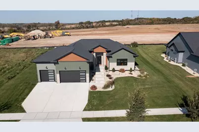 1813 Arbor Ridge Way, Janesville, WI 53548 - Photo 25
