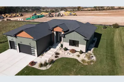 1813 Arbor Ridge Way, Janesville, WI 53548 - Photo 29