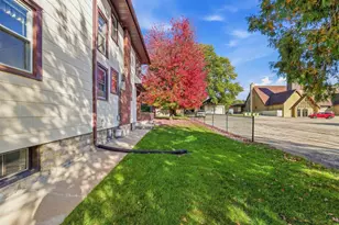 615 N Center St, Beaver Dam, WI 53916 - Photo 37