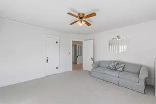 615 N Center St, Beaver Dam, WI 53916 - Photo 21