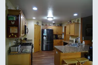 3672 91st Place, Sturtevant, WI 53177 - Photo 5