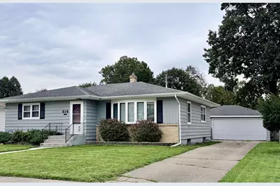 614 N Palm Street, Janesville, WI 53548 - Photo 1