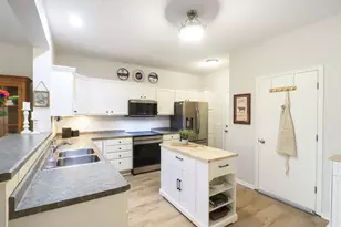 2967 Kentville Dr, Sun Prairie, WI 53590 - Photo 19