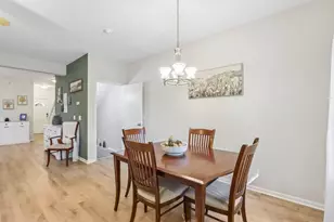 2967 Kentville Dr, Sun Prairie, WI 53590 - Photo 13