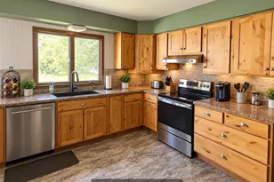 304 Harvard St, Princeton, WI 54968 - Photo 7