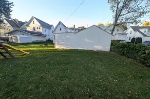 242 E Merrill Ave, Fond du Lac, WI 54935 - Photo 3