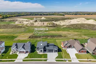 2013 Paris Ln, Cottage Grove, WI 53527 - Photo 57