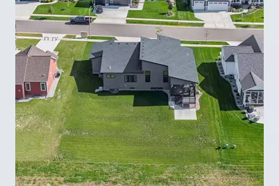 2013 Paris Lane, Cottage Grove, WI 53527 - Photo 23