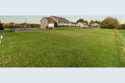 2085 Branch Road, Sun Prairie, WI 53590 - Photo 49