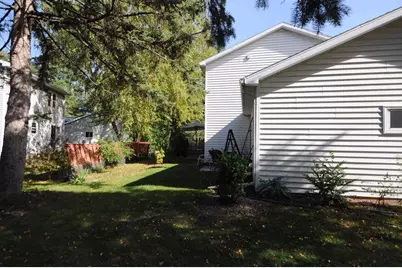 7141 E Valley Ridge Drive, Madison, WI 53719 - Photo 3
