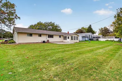 2528 Lilac Lane, Janesville, WI 53545 - Photo 25