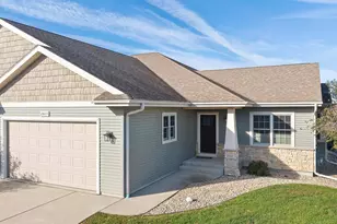 2013 Fieldstone Blvd, Prairie Du Sac, WI 53578 - Photo 61