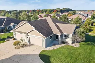 2013 Fieldstone Blvd, Prairie Du Sac, WI 53578 - Photo 63