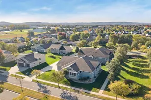 2013 Fieldstone Blvd, Prairie Du Sac, WI 53578 - Photo 65