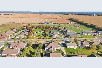 2013 Fieldstone Boulevard #5, Prairie Du Sac, WI 53578 - Photo 69