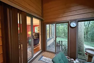 30 Shadowwood Ct, Janesville, WI 53548 - Photo 11