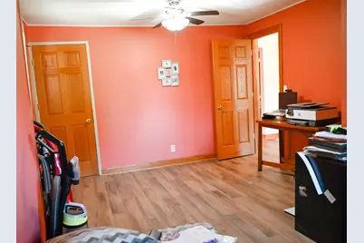 69 Stoney Beach Road, Oshkosh, WI 54902 - Photo 5