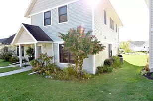 224 S Musket Ridge Dr, Sun Prairie, WI 53590 - Photo 3
