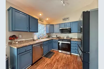 2335 Garden Drive, Janesville, WI 53546 - Photo 9