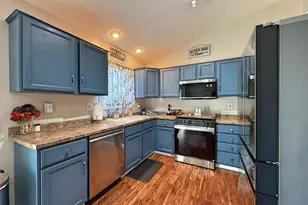 2335 Garden Dr, Janesville, WI 53546 - Photo 9
